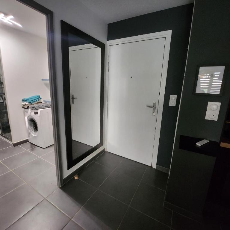 Proche Avignon centre, jardin & climatisation 4pers - Apartment with Garden View - 20