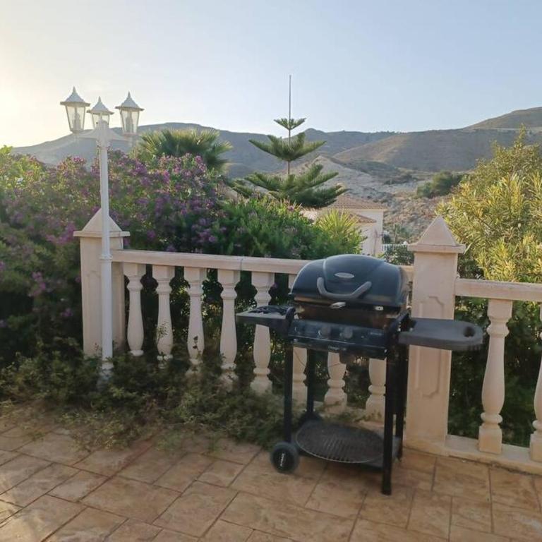 Casa Los Olivos, villa with a pool - Three-Bedroom Villa - 18
