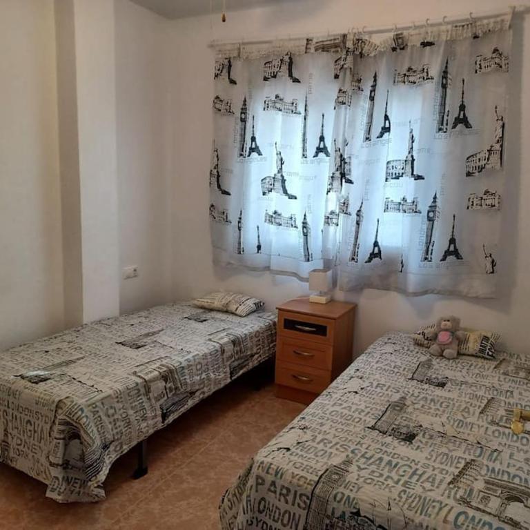 Casa Los Olivos, villa with a pool - Three-Bedroom Villa - 20