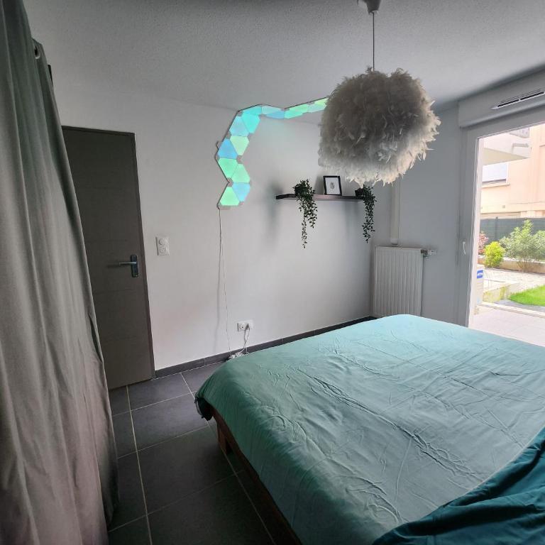 Proche Avignon centre, jardin & climatisation 4pers - Apartment with Garden View - 6