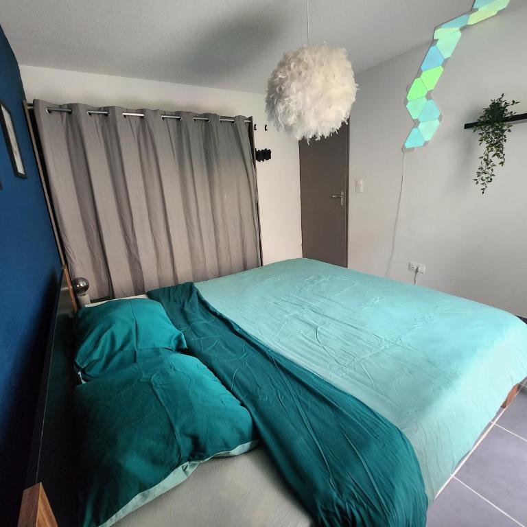 Proche Avignon centre, jardin & climatisation 4pers - Apartment with Garden View - 5