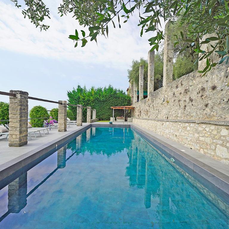 Villa Rachele: stunning luxury villa in centre Gargnano with private pool and breathtaking views - Villa con piscina privada - 5