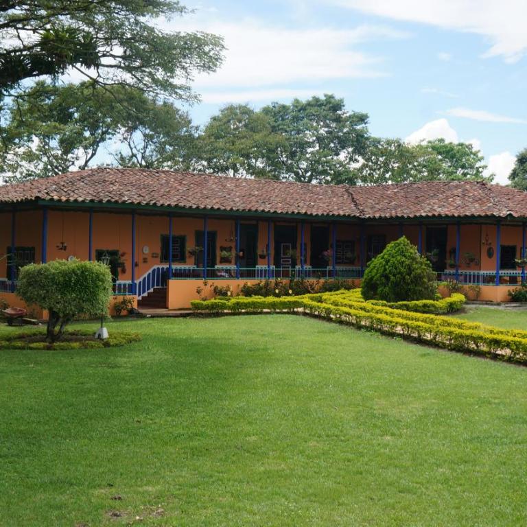 Finca Cafetera en Quimbaya El Portal - Casa de 4 dormitorios - 10