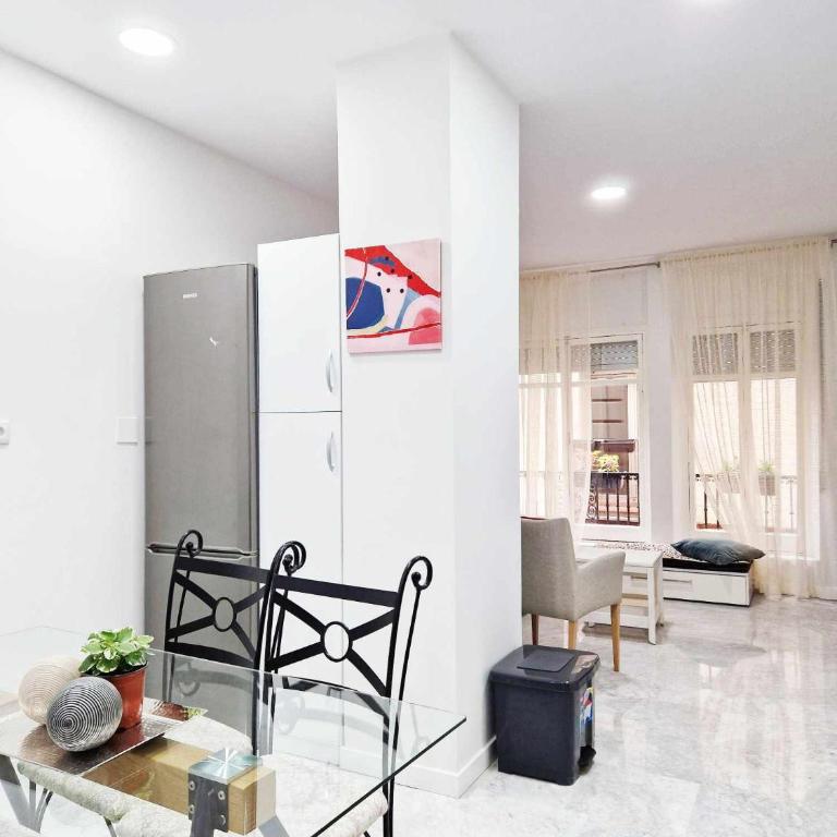 Alojamientos Fenix - Standard Apartment - 11