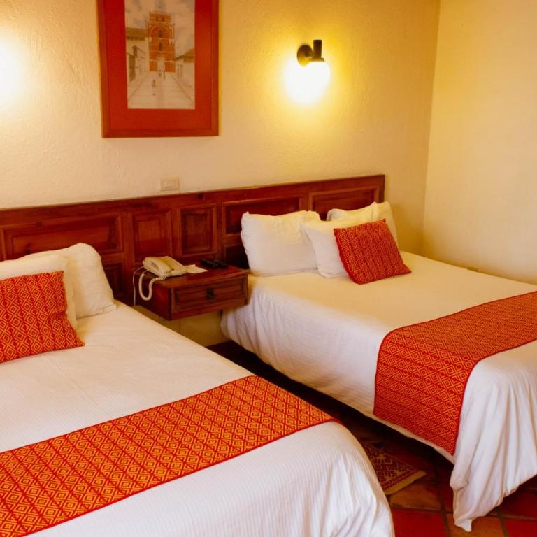 Hotel Diego de Mazariegos - Double Room with Two Double Beds - 5