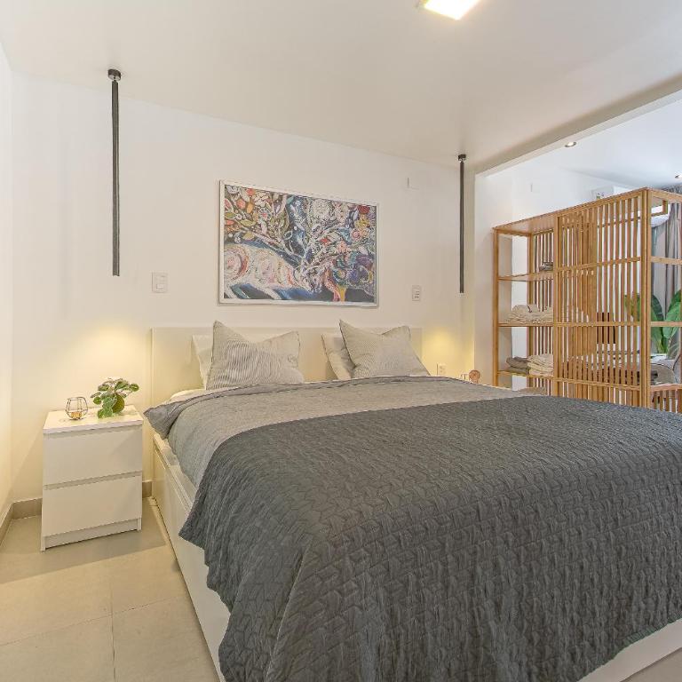 King-size bed with terrace and Air Conditioning! - Apartamento de 1 dormitorio - 18