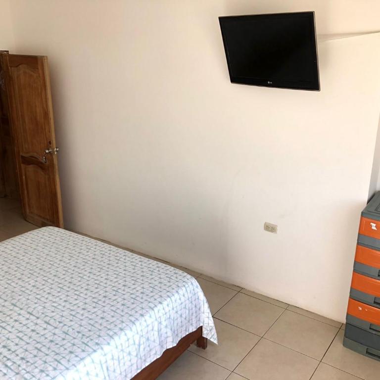 Estela, habitación privada de Flor de Lis Beach House - One-Bedroom Apartment - 3