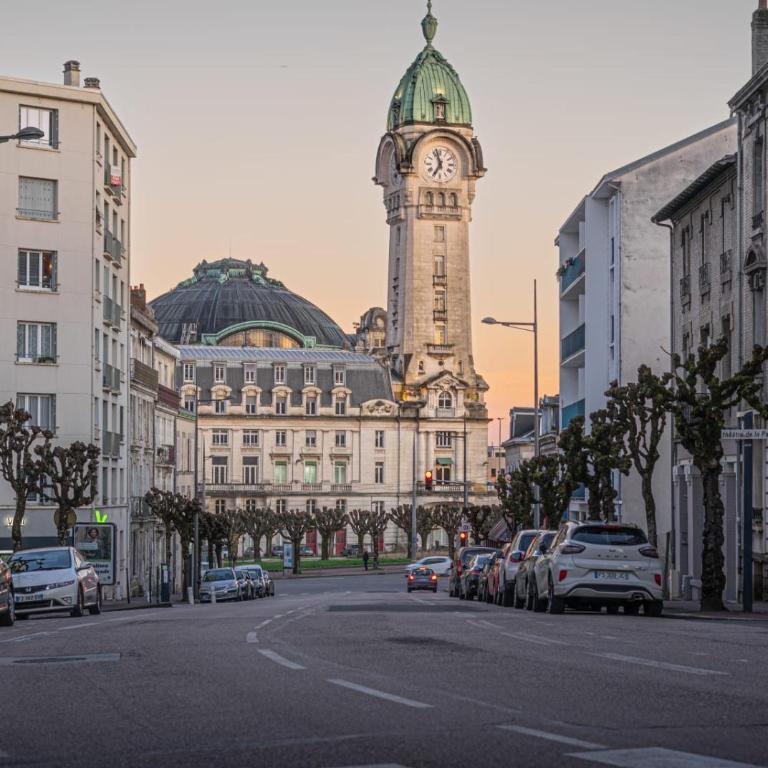 The Chinchauvaud Cosy - Oasis of Freshness in the Heart of the City - Appartamento - 6