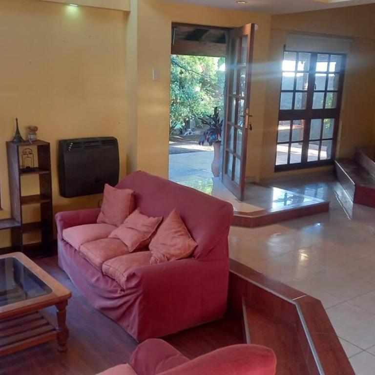 comodidad y tranquilidad - Casa de 3 dormitorios - 1