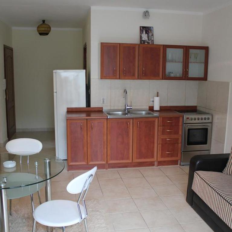 4M Apartments - Apartman sa Terasom - 4