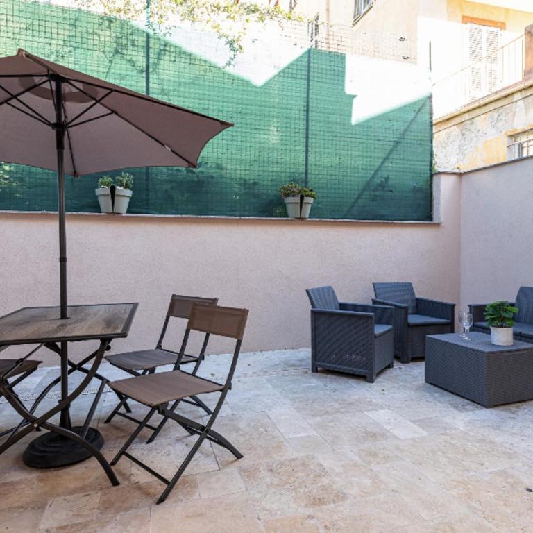 Beau studio cozy centre ville et plages avec terrasse n3 - Appartement 1 Chambre - 3
