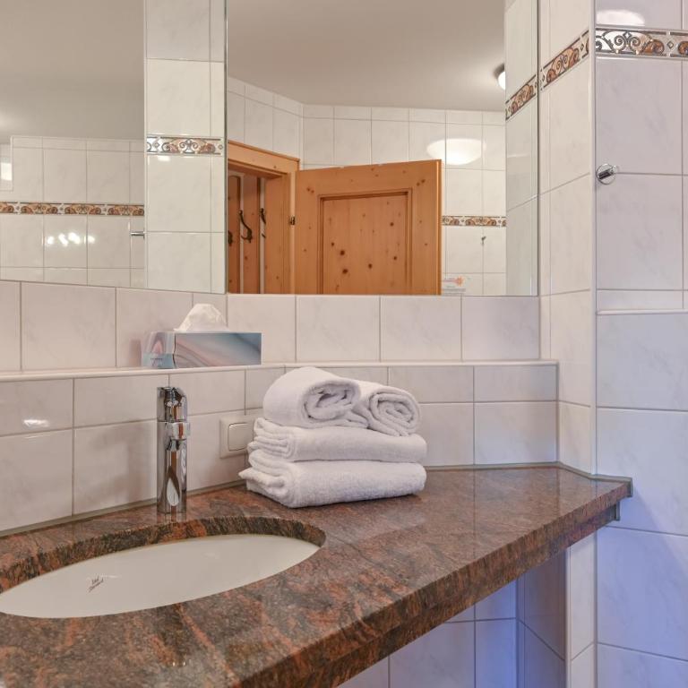 Residenz Sonnenhang II - Ferienwohnung Typ Tegelberg 906 mit Seeblick - 5