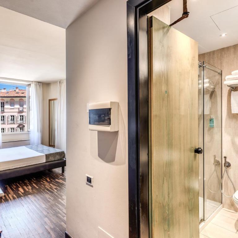 Albergo Firenze - Camera Familiare (2 Adulti + 2 Bambini) - 1