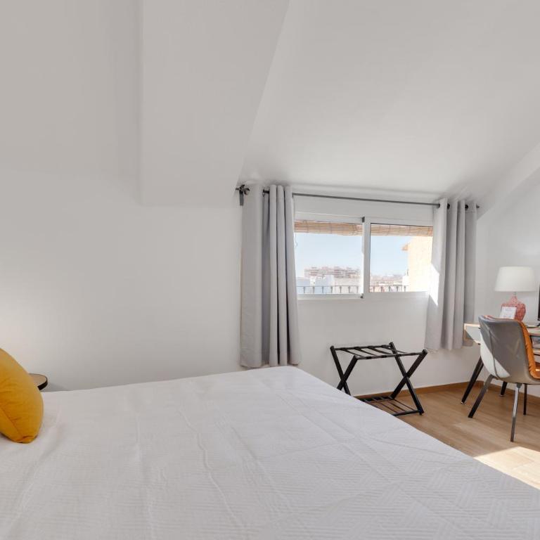 Hotel Madrid - Habitación Doble Superior con terraza - 1 o 2 camas - 7