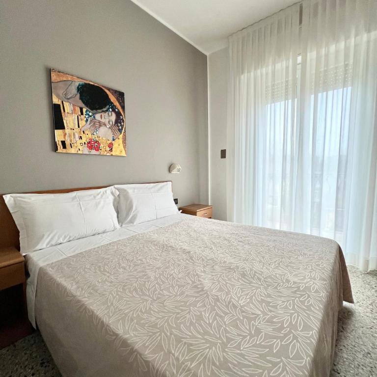 Hotel B&B Ardea Rimini - Camera Matrimoniale Standard - 1
