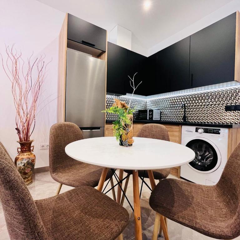 Calpe apartamento lujoso 30m de la playa a estrenar wifi aire piscina - Apartamento de 1 dormitorio - 5