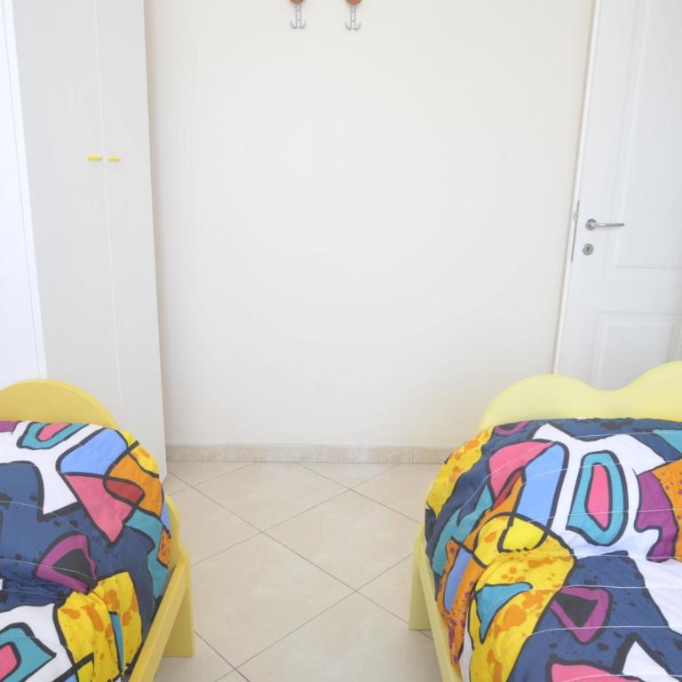 CASA VACANZA ROSSELLA - Appartamento con 2 Camere da Letto - 25