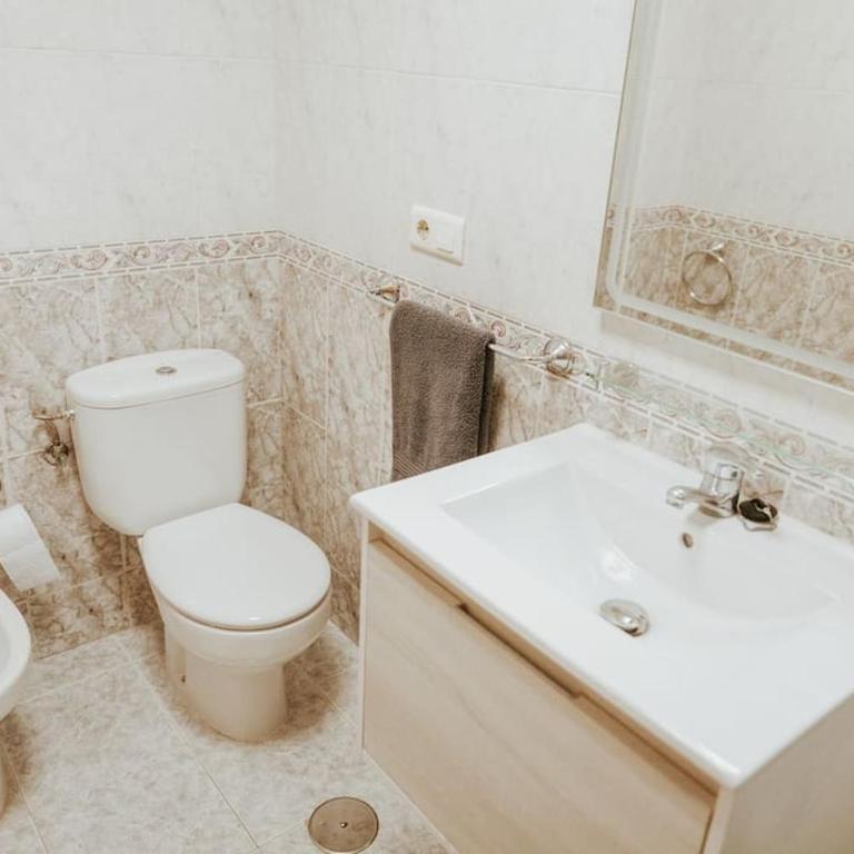 Picasso - Spacious Apartment in Old Town Nerja - Apartamento de 2 dormitorios - 13