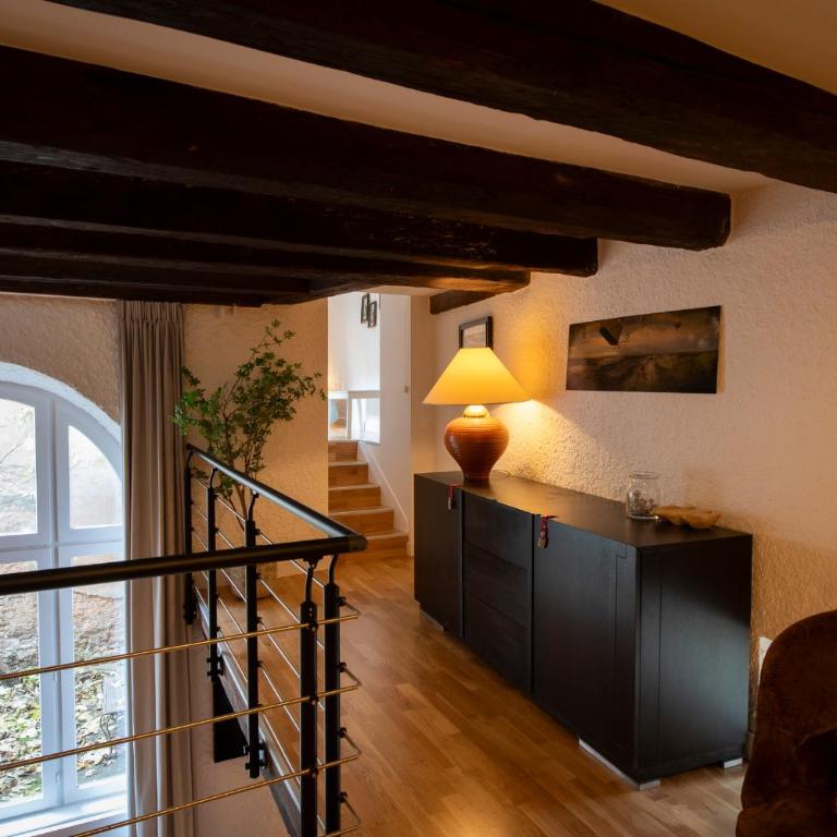 La Petite Cour - Atypique, calme et cozy - Apartment - 12