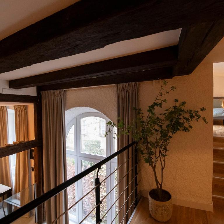 La Petite Cour - Atypique, calme et cozy - Apartment - 13