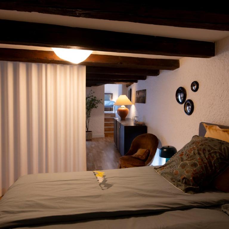 La Petite Cour - Atypique, calme et cozy - Apartment - 5
