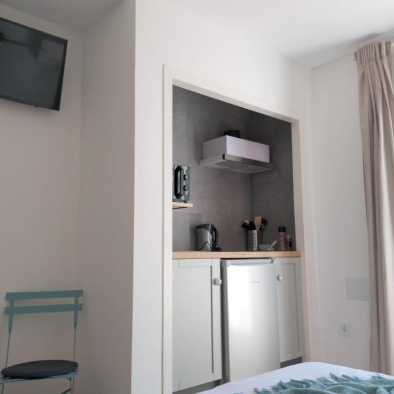 CasaTIMS - Adults Only - Studio with Terrace - 11