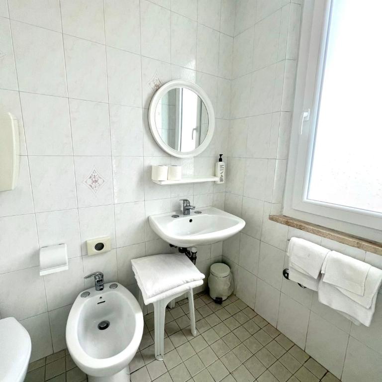 Hotel B&B Ardea Rimini - Camera Matrimoniale Standard - 18