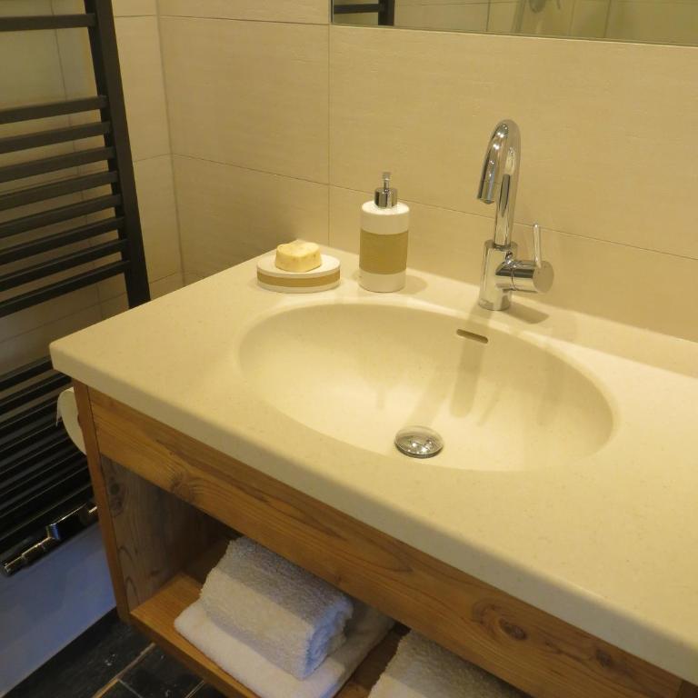Gästehaus Pfister Maria - Apartment mit 1 Schlafzimmer plus außen liegendem Schlafzimmer - 10