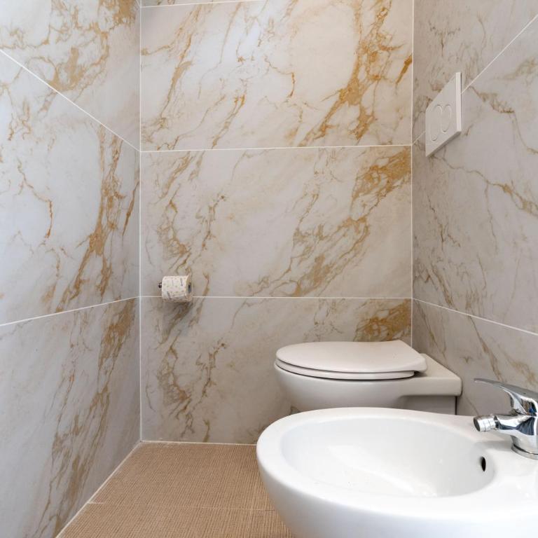 San Giovanni Boutique Suites - Camera King con Vasca Idromassaggio - 6