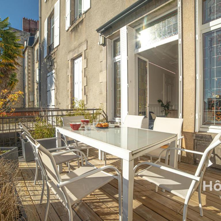 The "Heritage" Heart of Limoges Parking AC and Private Terrace - Appartement - 2
