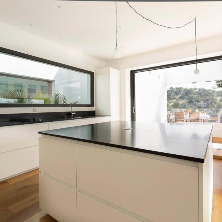 Magnifique Villa d’Architecte & Piscine à débordement - Villa avec Piscine Privée - 25