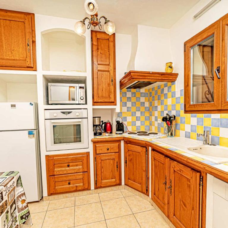Locations-06 L'Eugénie Gîte pour 8 au calme sur la Côte d'Azur - Appartamento con 2 Camere da Letto - 11