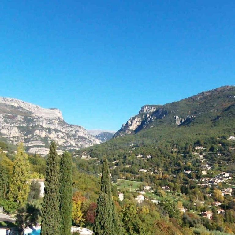 Locations-06 L'Eugénie Gîte pour 8 au calme sur la Côte d'Azur - Appartamento con 2 Camere da Letto - 13