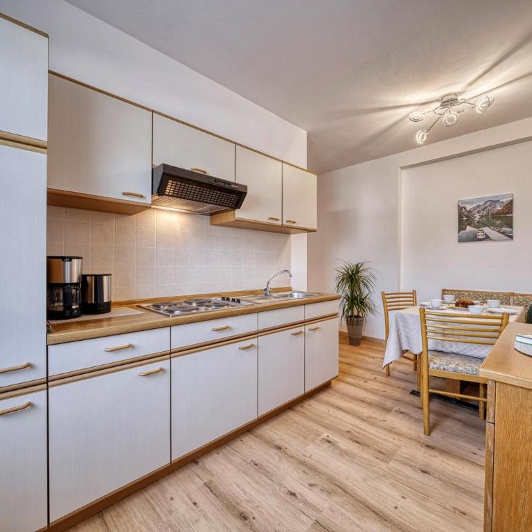 Rosalie Apartments - Apartamento de 2 dormitorios - 1