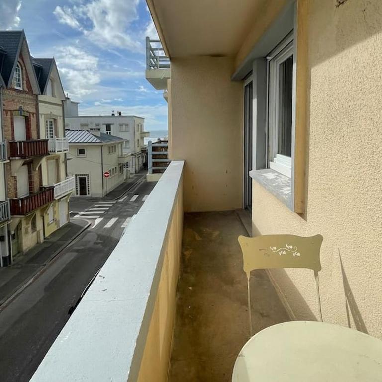 MARIE - Appartement 6 pers avec Balcon Vue latérale mer à Berck - Appartement 1 Chambre avec Balcon et Vue sur Mer - 11