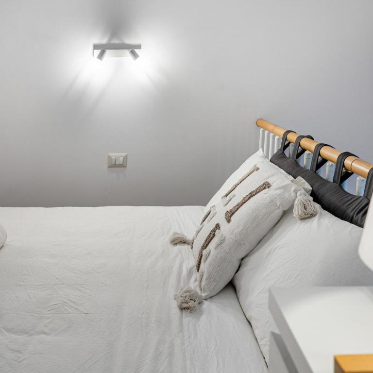 New 2024 Urban 48 - One-Bedroom House - 13