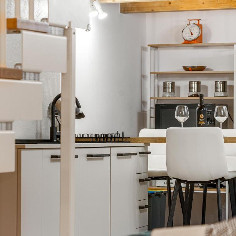 New 2024 Urban 48 - One-Bedroom House - 21
