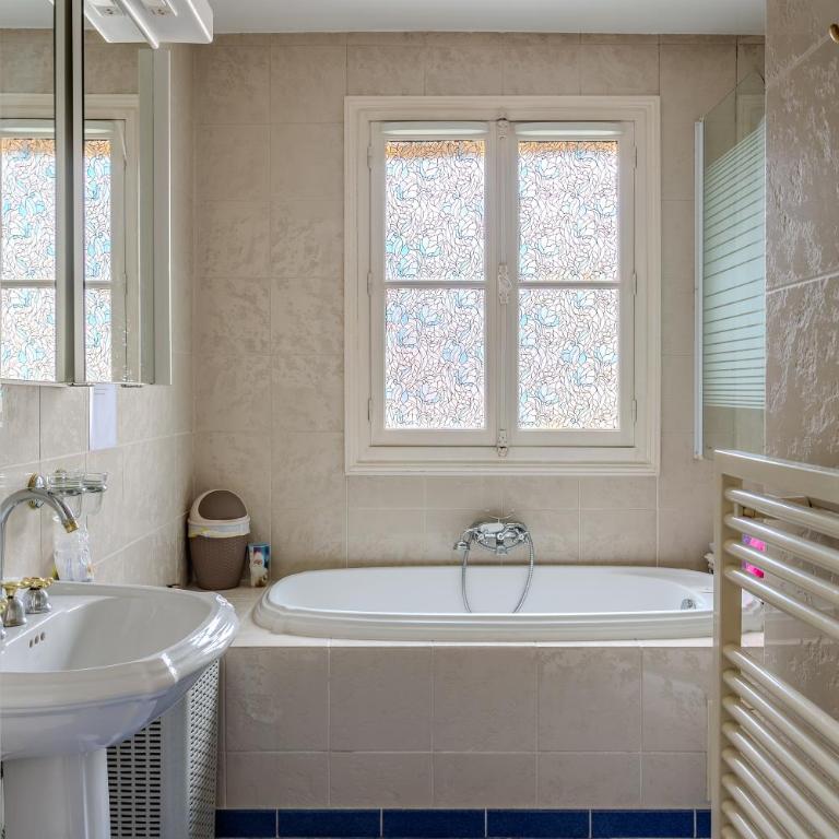SACRE COEUR Grand Duplex 130 m2 - 4 chambres + double living - Appartement - 10