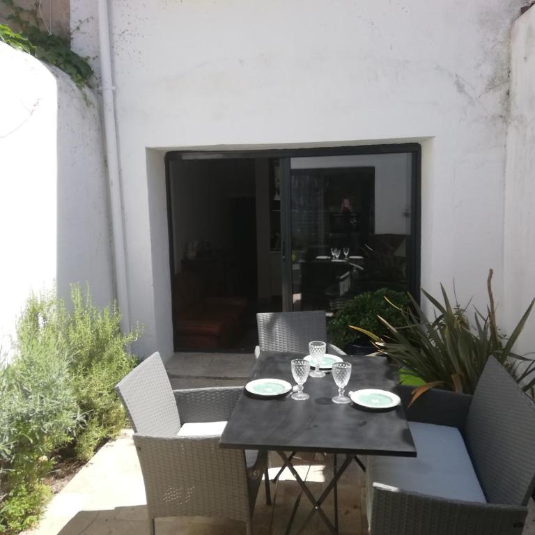 Belle maison de village entièrement climatisée - Maison 3 Chambres - 3