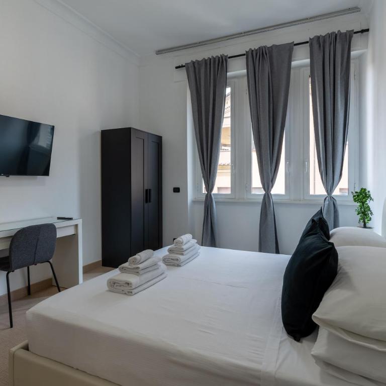 San Giovanni Boutique Suites - Camera Matrimoniale con Bagno Privato - 4