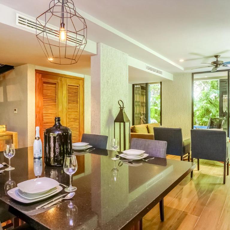 Luxurious Oasis Jacuzzi with Art Gallery and Pool - Apartamento - 18