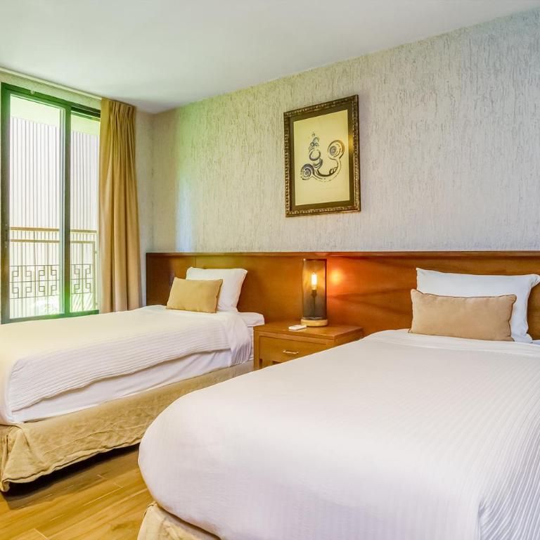 Luxurious Oasis Jacuzzi with Art Gallery and Pool - Apartamento - 12