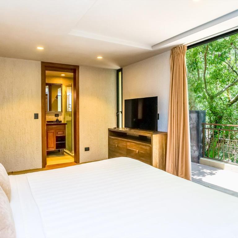 Luxurious Oasis Jacuzzi with Art Gallery and Pool - Apartamento - 10