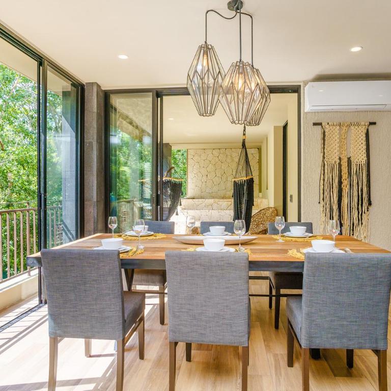 Luxurious Oasis Jacuzzi with Art Gallery and Pool - Apartamento Superior - 18
