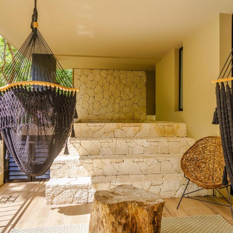 Luxurious Oasis Jacuzzi with Art Gallery and Pool - Apartamento Superior - 3