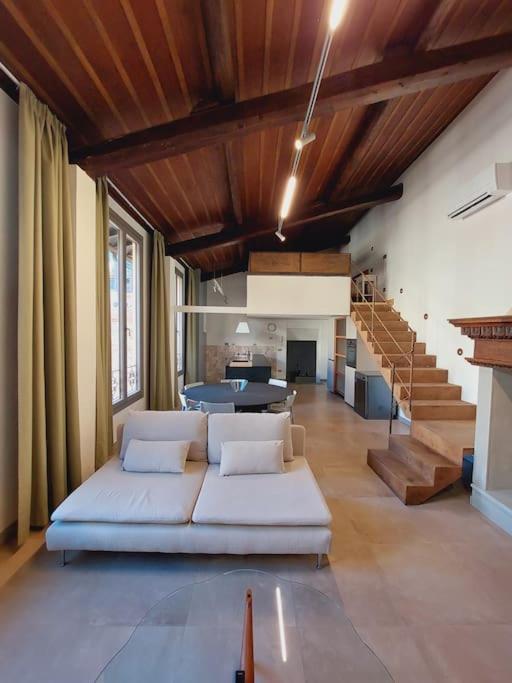 Ponte Vecchio - Luxury Appartment - Town Center - Appartamento con 3 Camere da Letto - 1