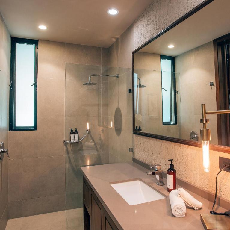 Luxurious Oasis Jacuzzi with Art Gallery and Pool - Apartamento Ático - 4