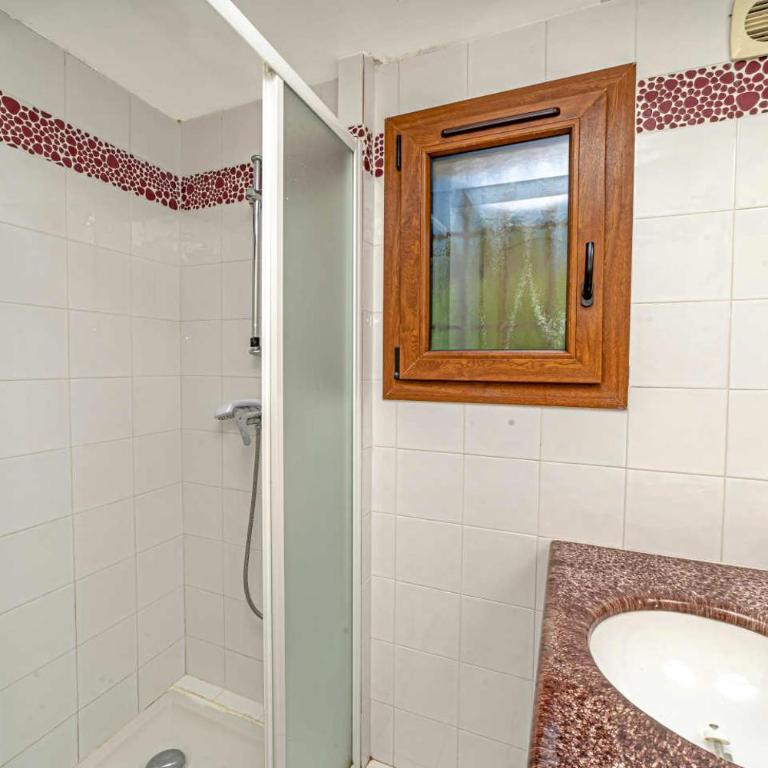 Locations-06 La maison de Noélie 1er étage, gite pour 6 au calme sur la Côte d'Azur - Appartamento con 2 Camere da Letto - 2