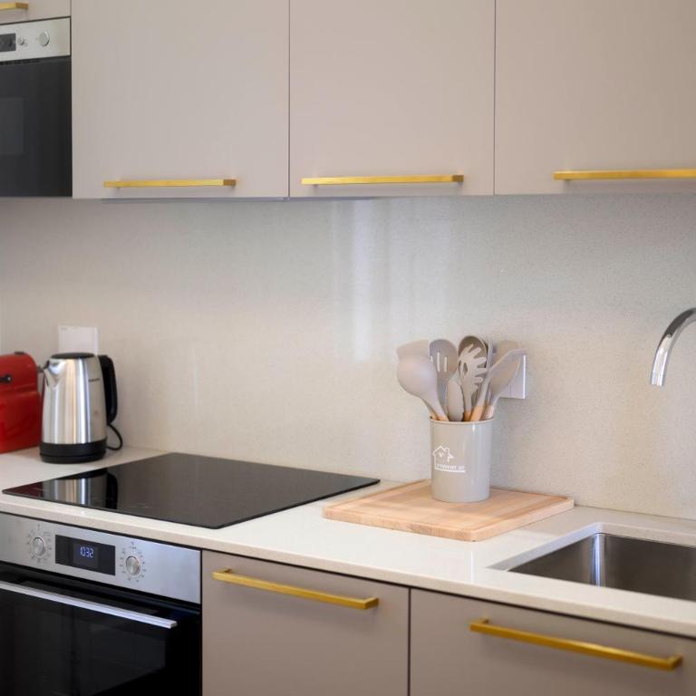 Hidden Gem with Private Garden - Appartamento con 2 Camere da Letto - 12