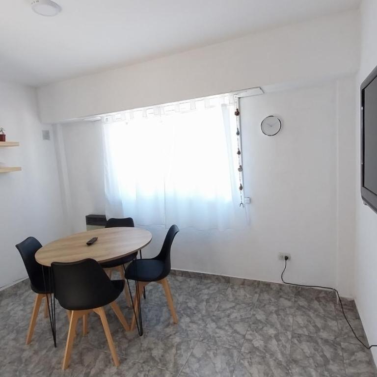 Luminoso PH 2 ambientes para escapada a Mar del Plata - One-Bedroom Apartment - 7